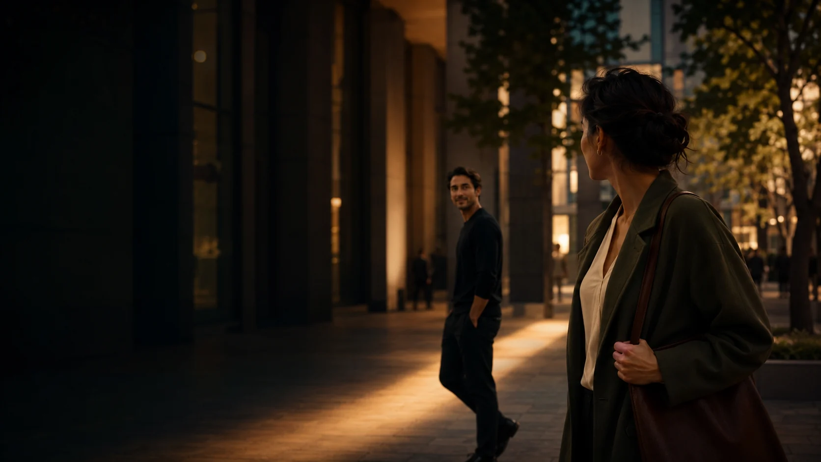 Two people enjoying a conversation in a city